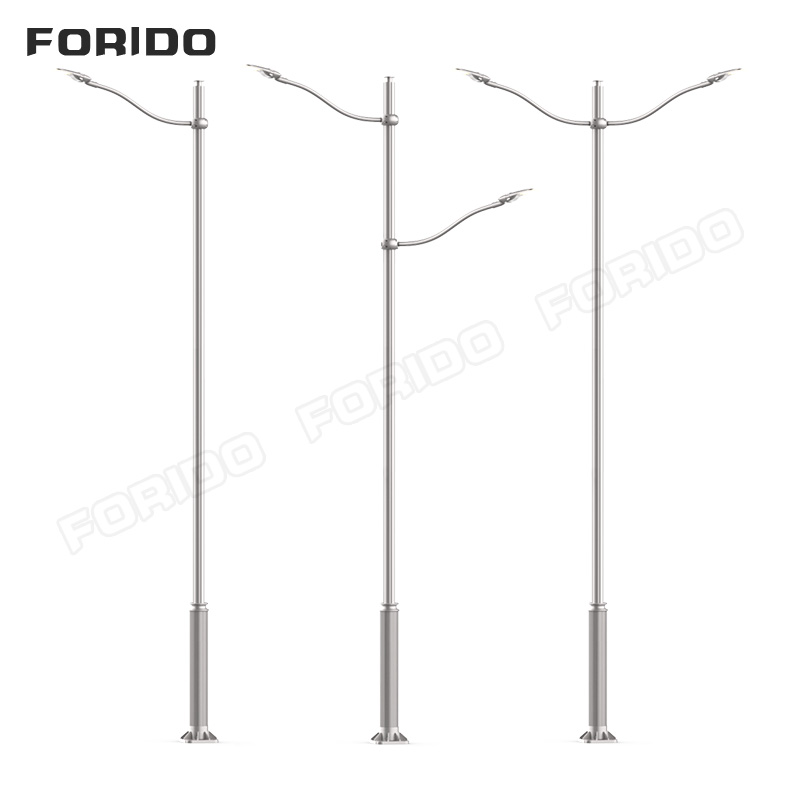 Double-arm street lamp