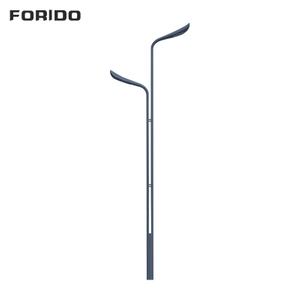 Street lamps with dual power supply from the mains electricity