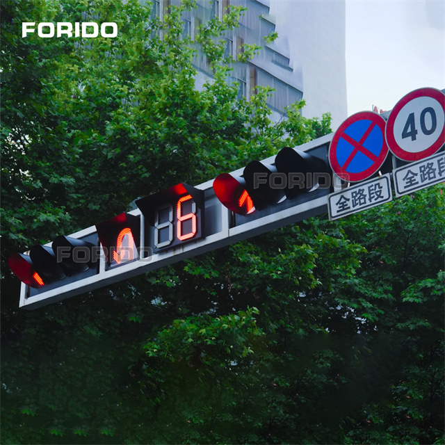 Solar F Pole Single Cantilever Signal Light