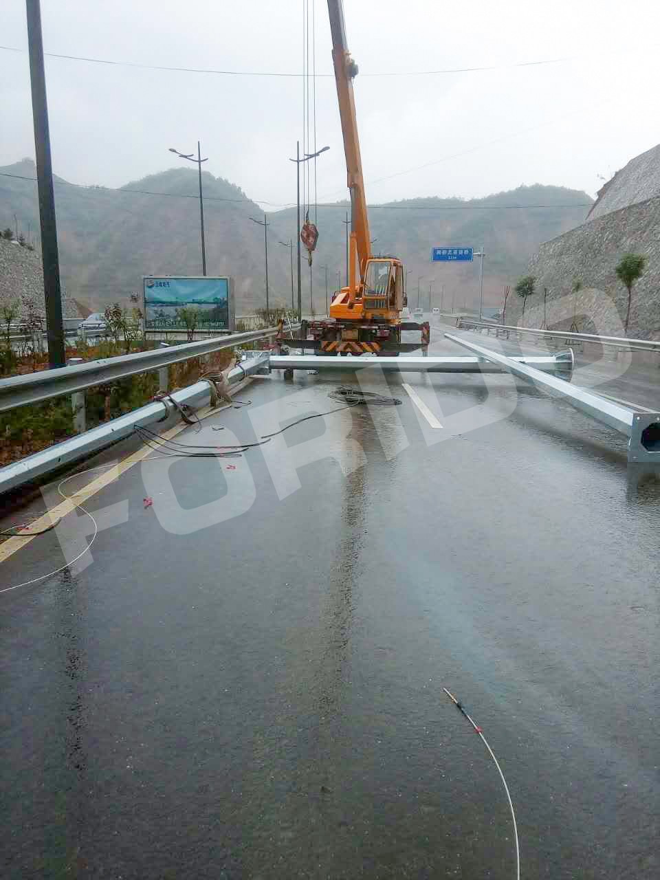 mmexport1496574890136